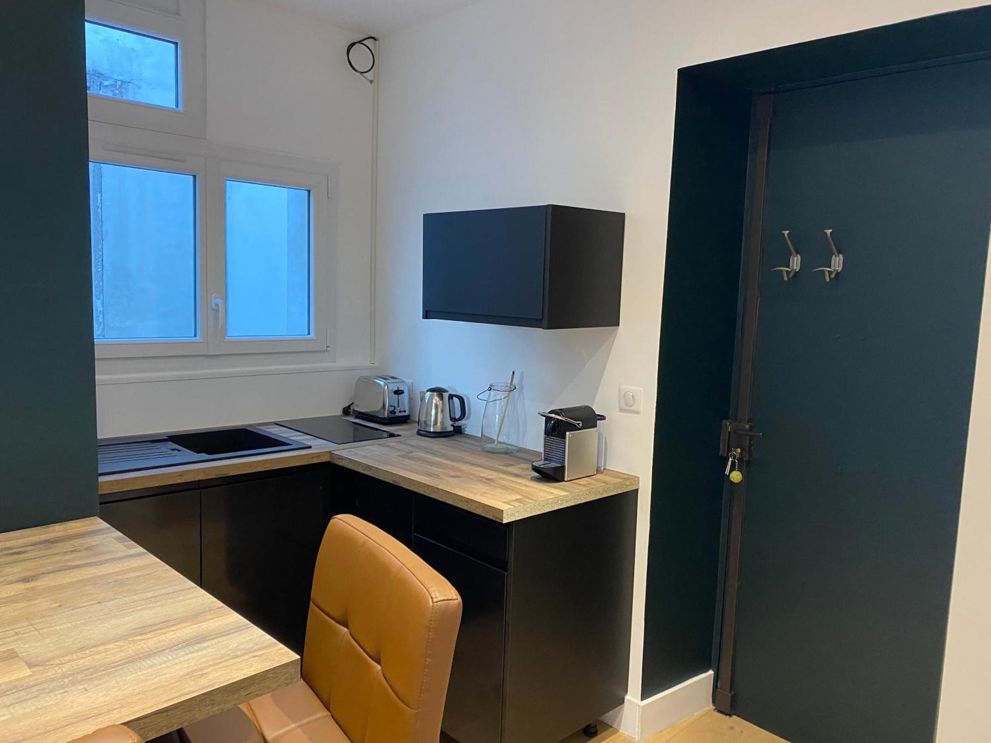 Totalement Renove En Plein Centre-ville Devant La Prefecture De Apartamento *